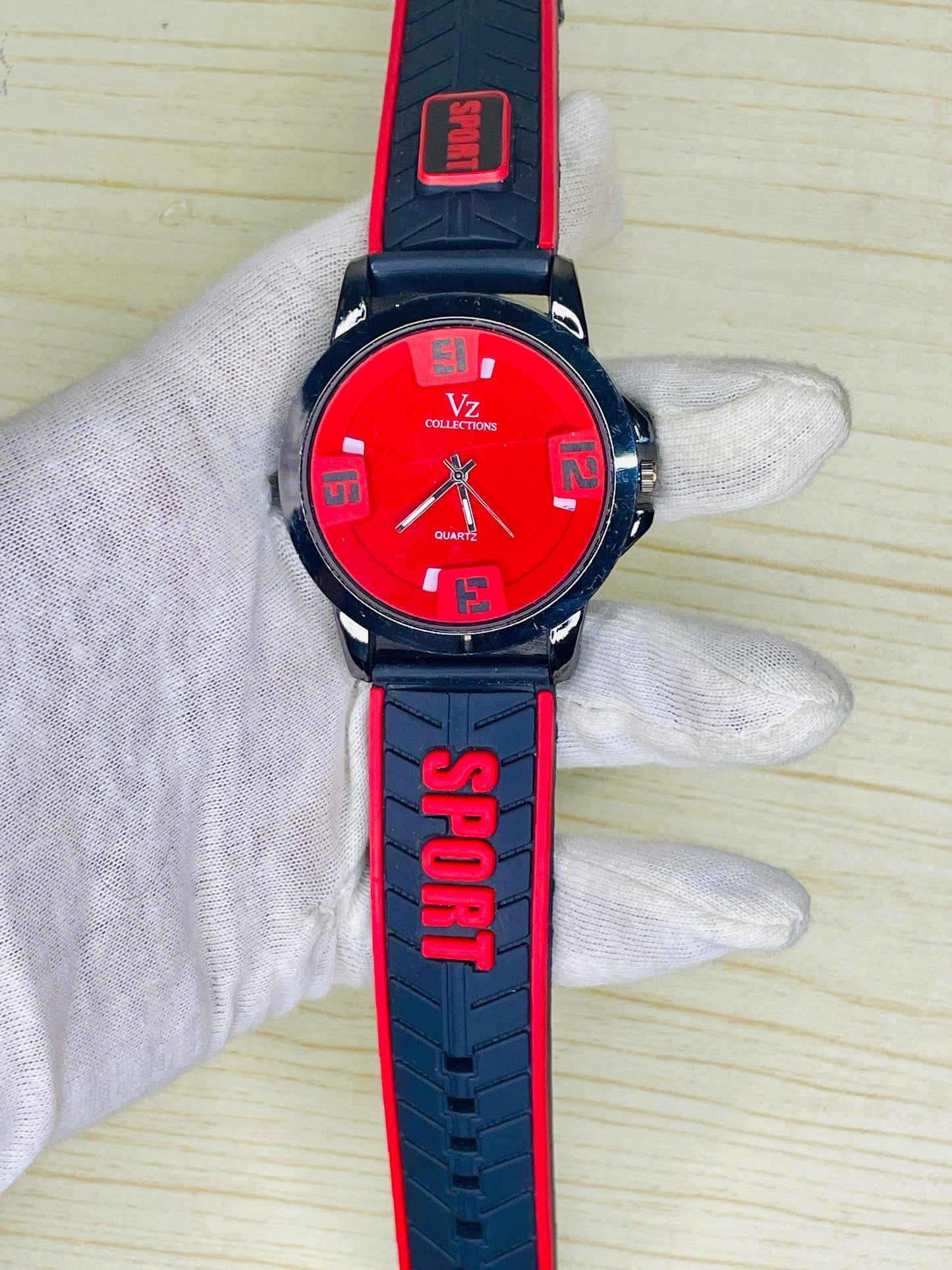 Sports watch for boys